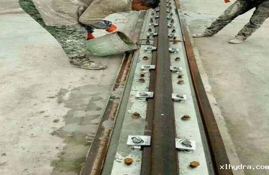 龙门吊轨道灌浆