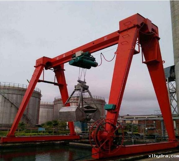 单梁抓斗起重机