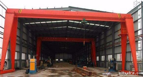 MH10吨全包厢星空彩票开奖号-10吨龙门吊高清图片