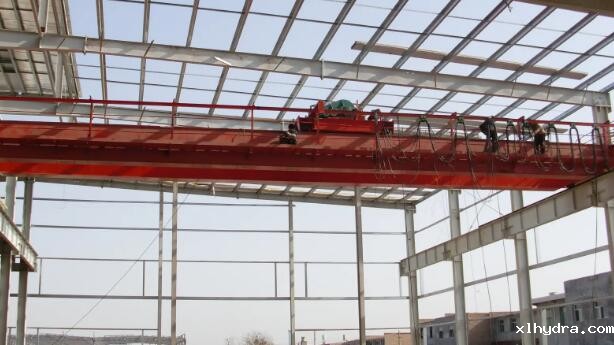 有关双梁起重机清除铁锈的具体方式有什么呢？