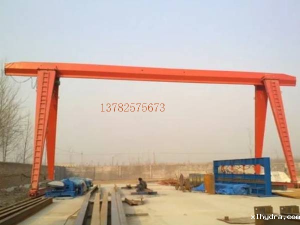 如何判断龙门吊星空体育官方账号是否存在故障或隐患？