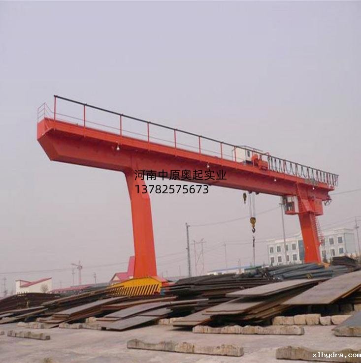 单梁偏挂龙门吊