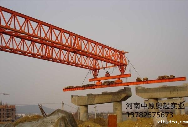 架桥机安装在使用中需要注意的地方有很多